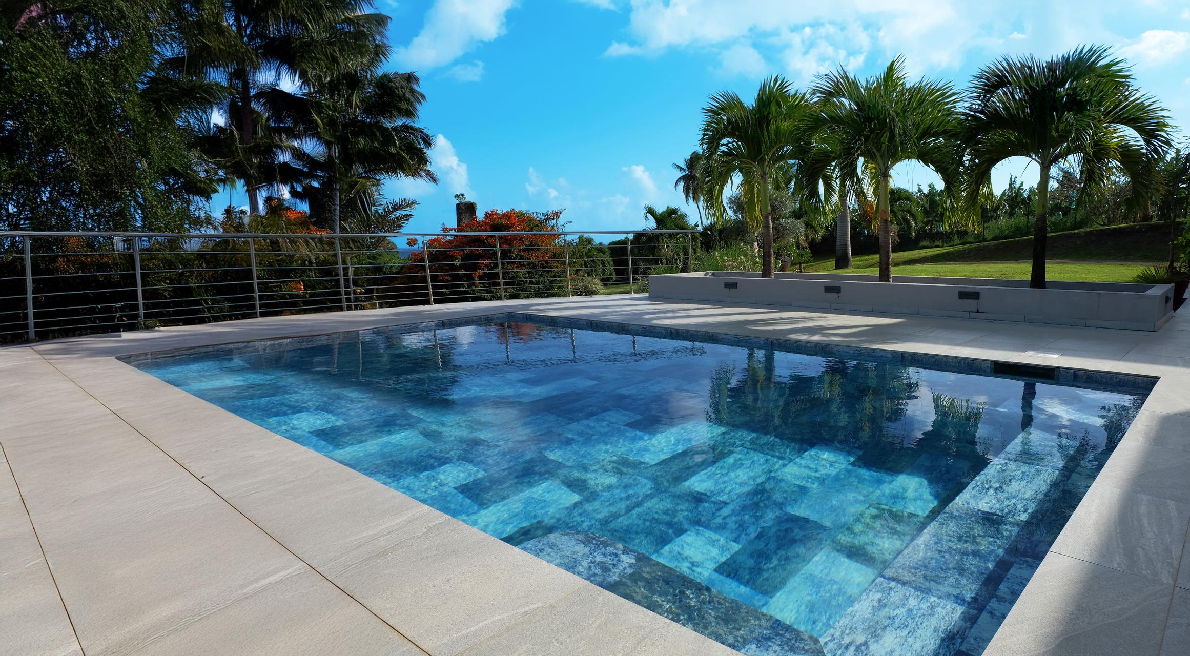 ORCA 3D pool liner finish